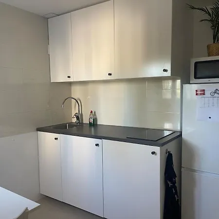 Villa Lovely In The Location 10-12 Beds! *