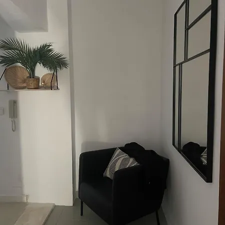 Lovely In The Location 10-12 Beds! فيلة