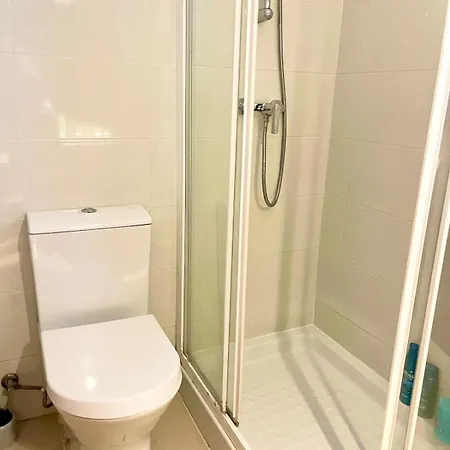 Lovely In The Location 10-12 Beds! * Марбелья