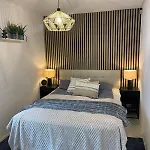 Lovely In The Location 10-12 Beds! Villa